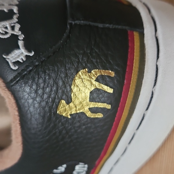 L.A.M.B. Gwen Stefani Y2K Rolling In Cashmere Black Shoes 7.5 Royal Elastics EUC - Picture 4 of 14